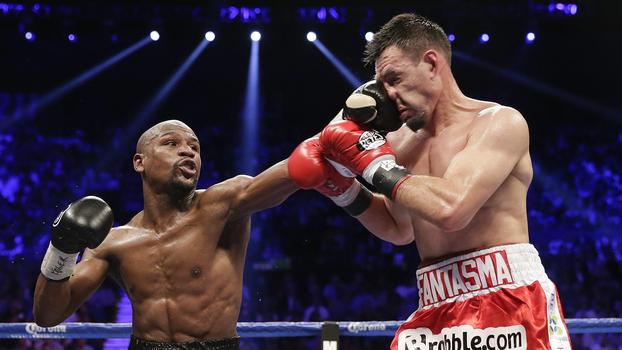 两个赛场，同一种征服，东契奇的唯一性与活塞的整体性