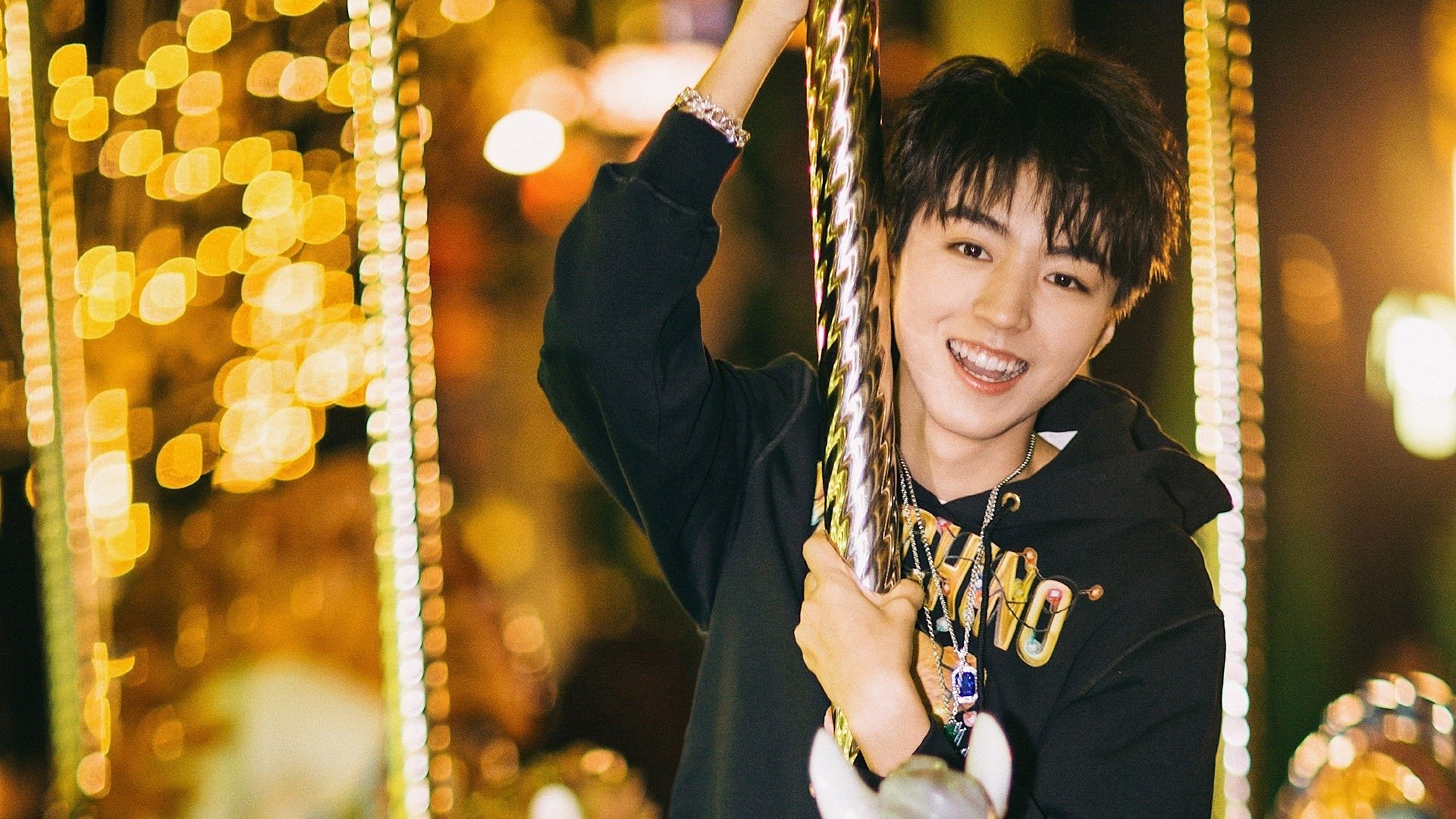 雷霆万钧骑士难挡，霍勒迪高光时刻诠释小人物大价值