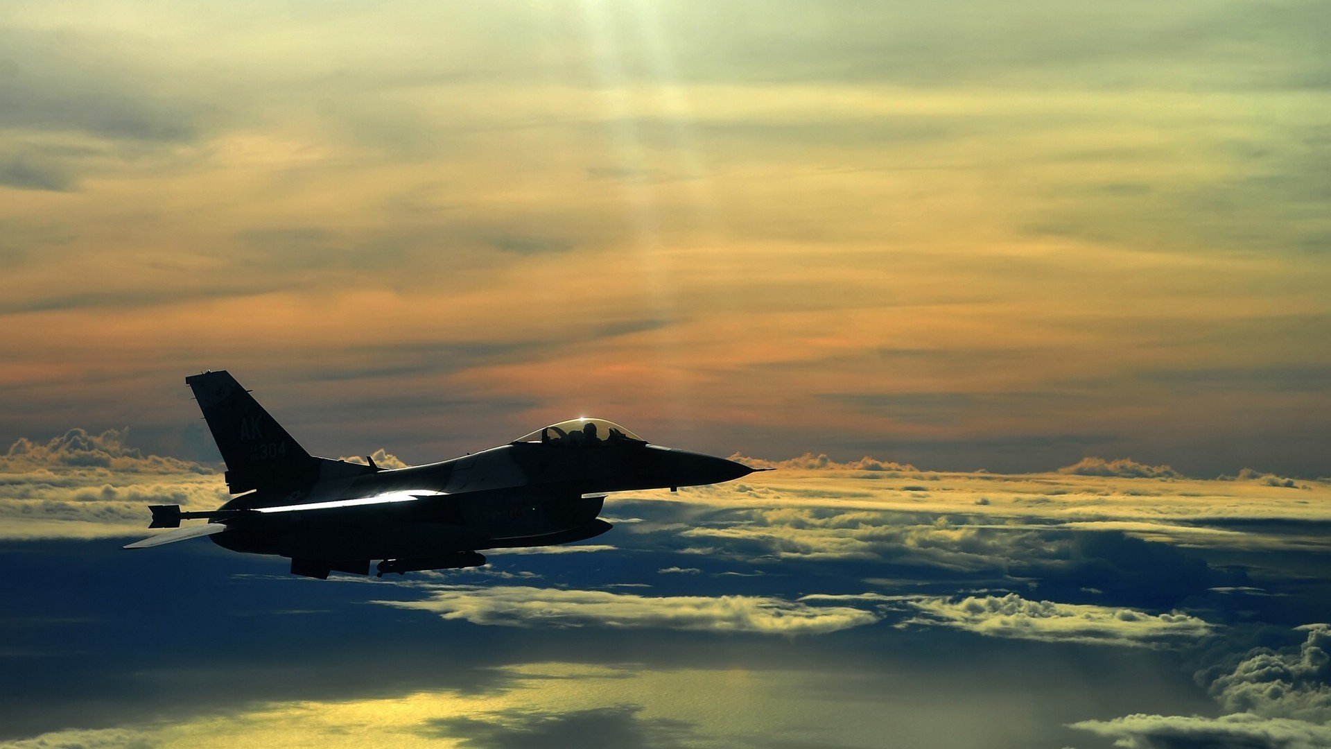 一记改写历史的弧线，萨拉赫在欧冠决赛之夜用左脚为王朝签名